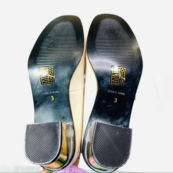 ASOS Maryjane Low Heel Shoes Cream Gold Black - Picture 7 of 8